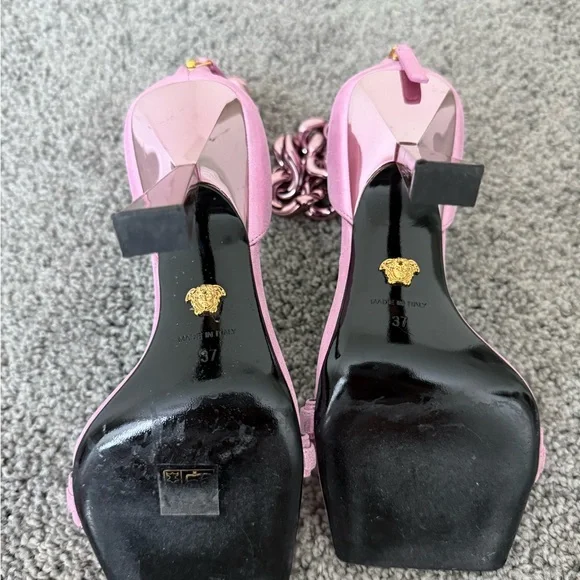 Versace Pink Chain Detail Women's Shoes - Picture 3 of 3